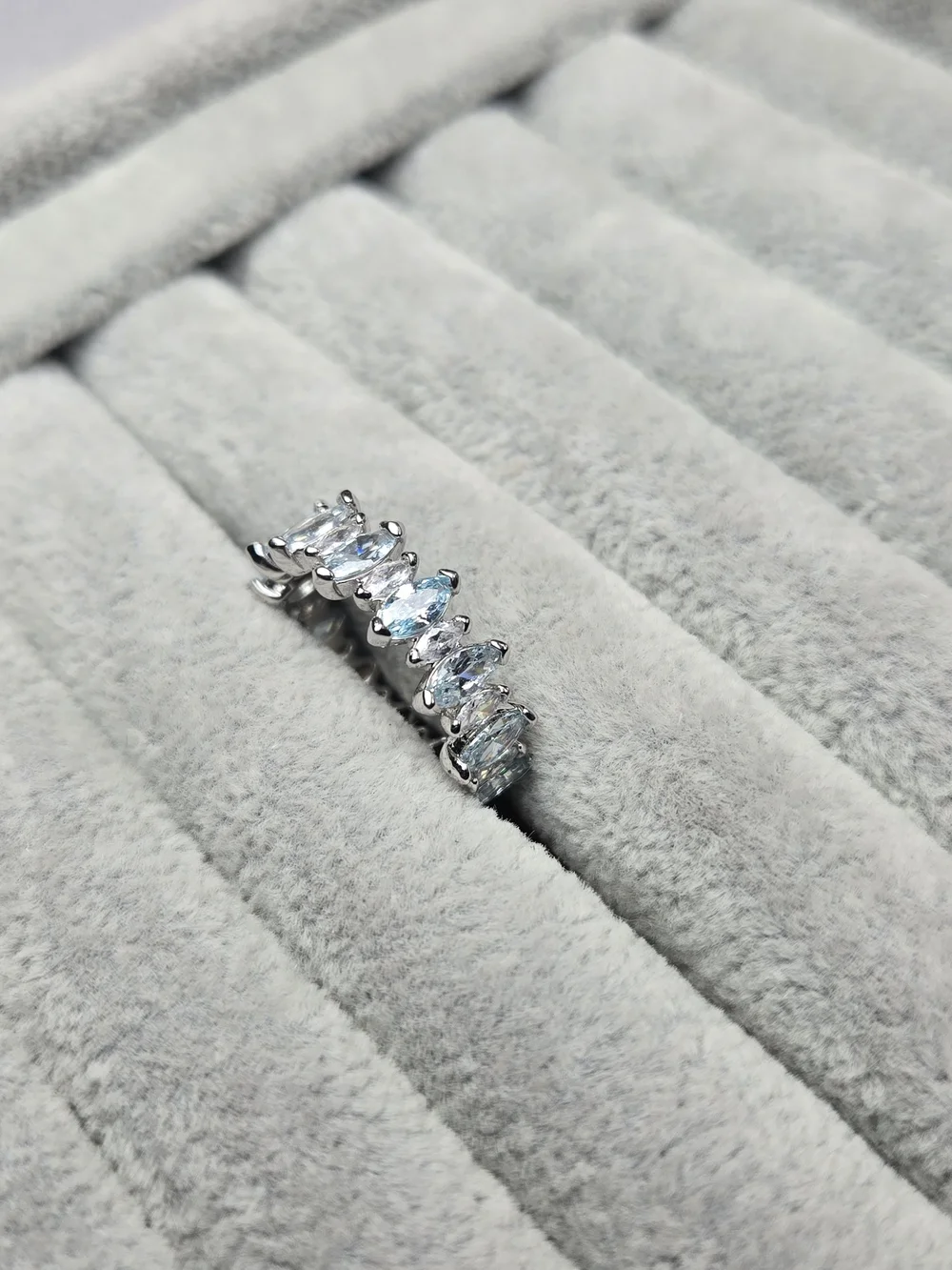 Size 7 Aquamarine Cubic Zirconia Eternity Ring Rhodium Plating Bomb Party